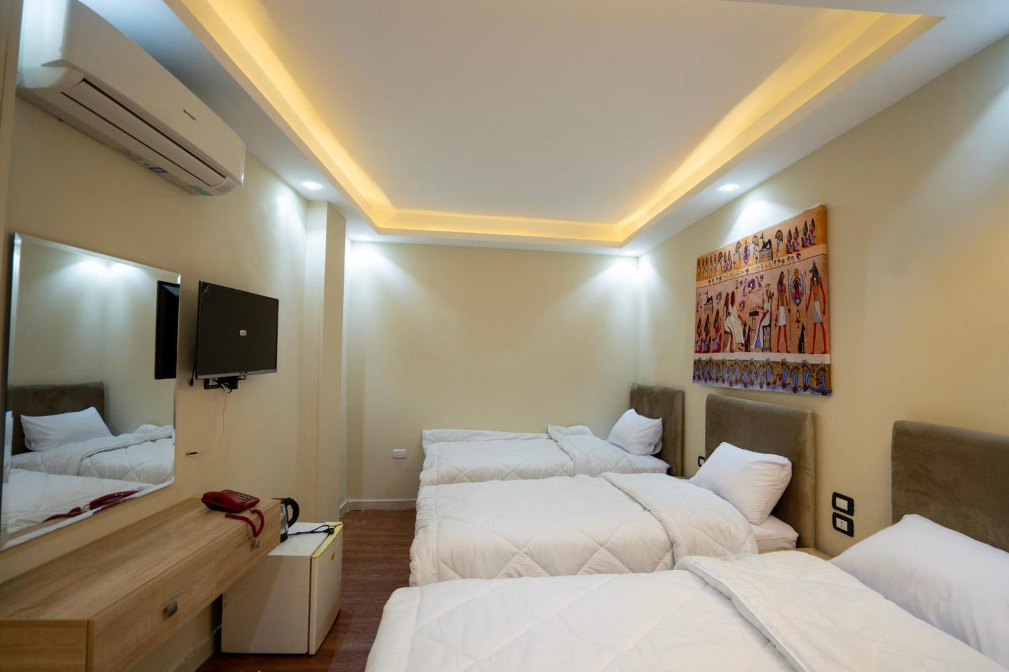 Hotel King Of Pharaohs Pyramids View 3*