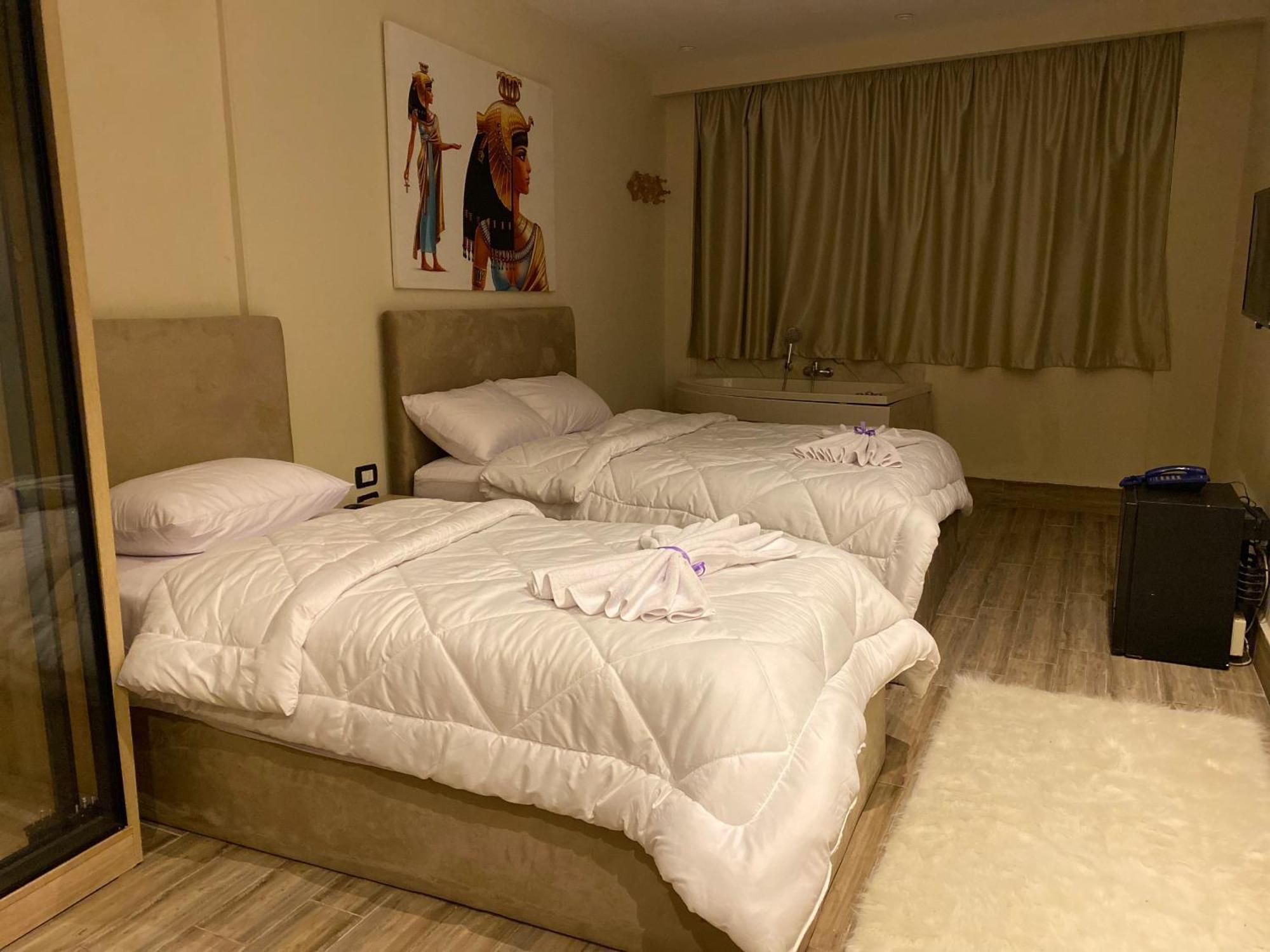 Hotel King Of Pharaohs Pyramids View 3*