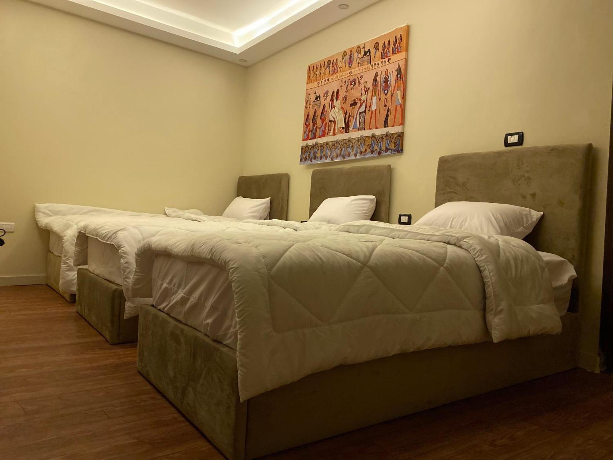 King Of Pharaohs Pyramids View Hotel Cairo