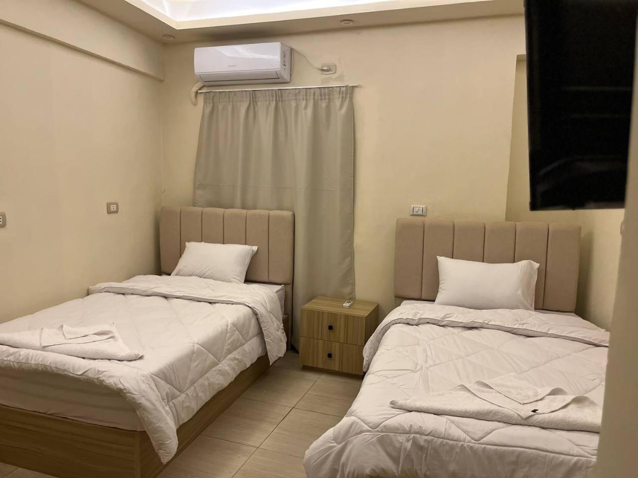 Hotel King Of Pharaohs Pyramids View 3*